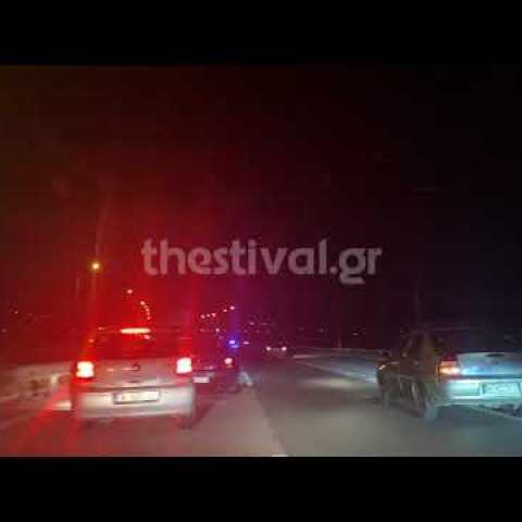 Thestival.gr Σύλληψη λαθροδιακινητή που μετέφερε 15 παράτυπους μετανάστες