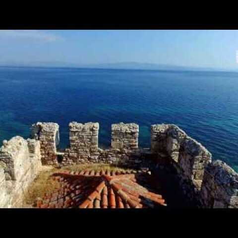 Η θέα από το παράθυρο ενός αγωνιστή του 1821 | Byzantine tower of Nea Fokaia Greece Drone