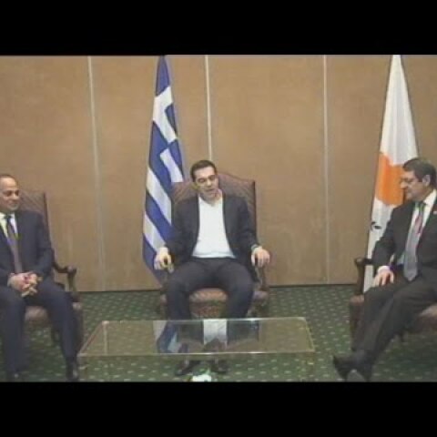 Τη Διακήρυξη της Αθήνας, υπογράφουν οι ηγέτες των τριών χωρών