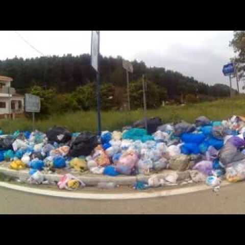 Τα Σκουπίδια του Πύργου Ηλείας ... Ικετεύουν για Ανακύκλωση!