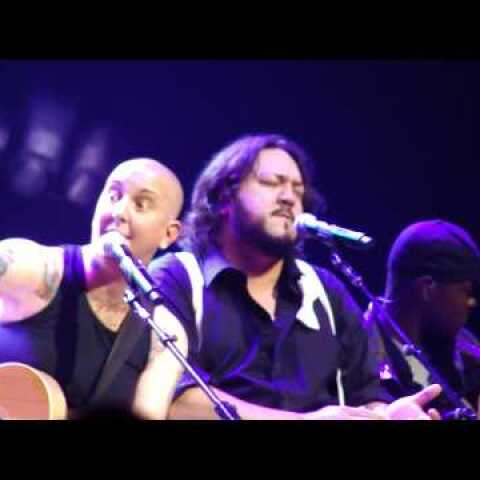 Beverly McClellan and Nakia - "Beautiful" (Live in Los Angeles 7-27-11)