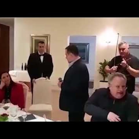 Το τραγούδι Ντάτσιτς στον Κοτζιά | Η ΚΑΘΗΜΕΡΙΝΗ