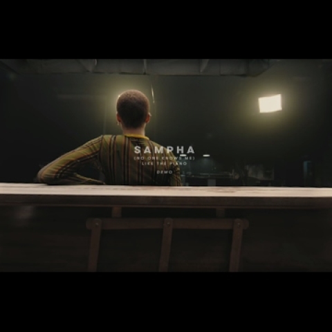 Sampha - (No One Knows Me) Like The Piano (Official 360° VR Music Video)