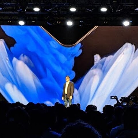 Samsung foldable phone Infinity Flex