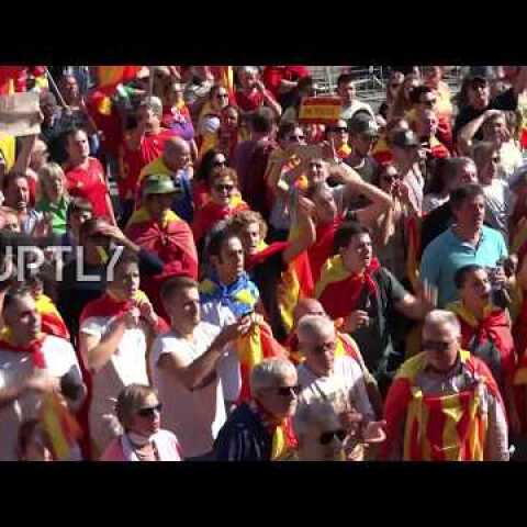 Spain: Hundreds of thousands of unionists march in Barcelona