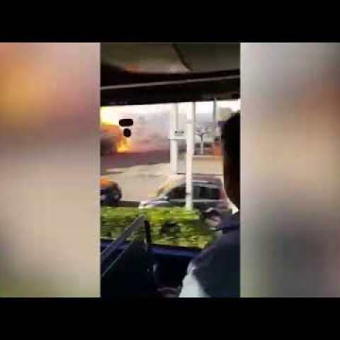 Rieti, esplosione in un distributore sulla Salaria: la cisterna in fiamme