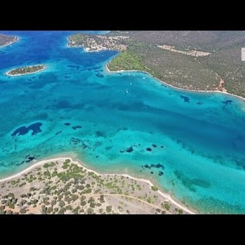 Ο απέραντος τιρκουάζ παράδεισος Πεταλιοί Εύβοιας Tropical Paradise Petalioi, Drone Greece
