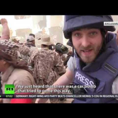 Chaotic battle between ISIS & govt forces in Libya (EXCLUSIVE)