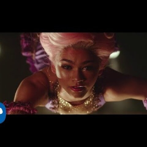 Maite Perroni - Asi Soy (This Is Me) [Video Oficial]