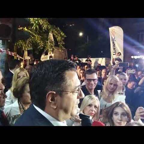 Thestival.gr Τζιτζικώστας εκλογικό κέντρο