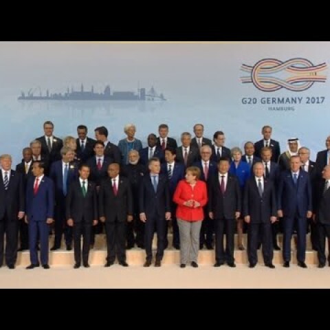 'Family photo' of the G20 leaders summit in Hamburg