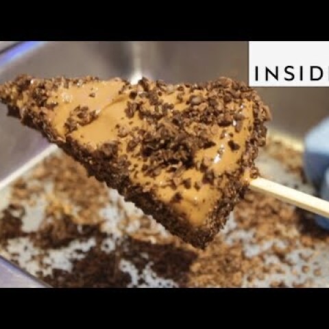 Cheesecakes Are Better Served On A Stick