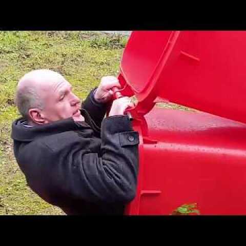 Multimillionaire PETER DAWE SHOWS OFF 'BIN PODS' FOR ROUGH SLEEPERS