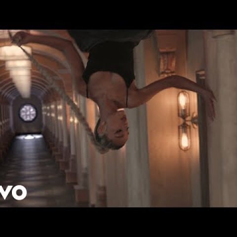 Ariana Grande - no tears left to cry (Official Video)