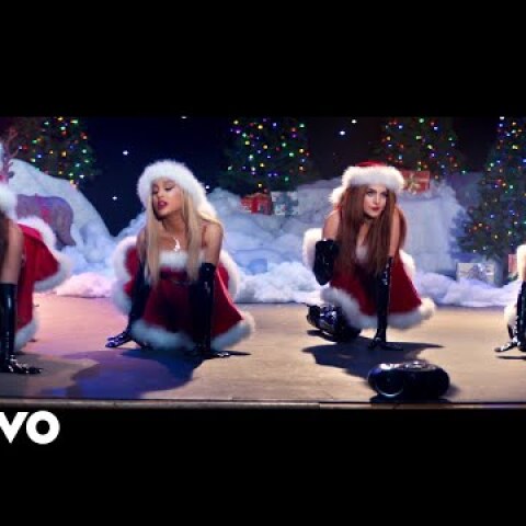 Ariana Grande - thank u, next (Official Video)