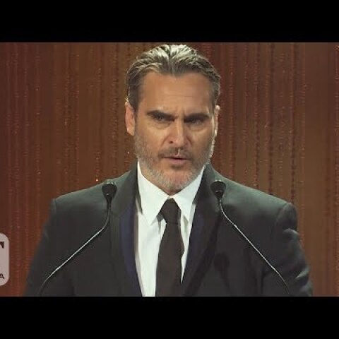Joaquin Phoenix Honours Brother River Before ‘Joker’ Premiere