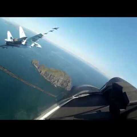 Flying on Russian fighter jet: Stunning aerials on board Su-35