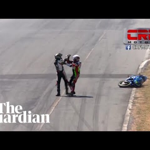 Fight erupts after bikes clash in Costa Rica motorcycle race