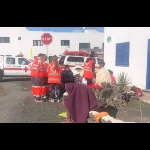 Bodies of five migrants pulled from sea off coast of Lanzarote holiday resort - Today News