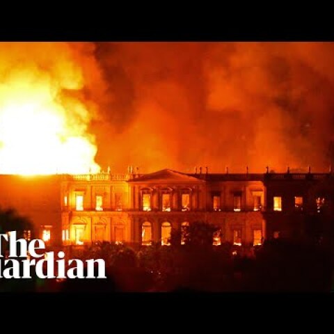 Huge fire guts Brazil's 200-year-old National Museum -  video report