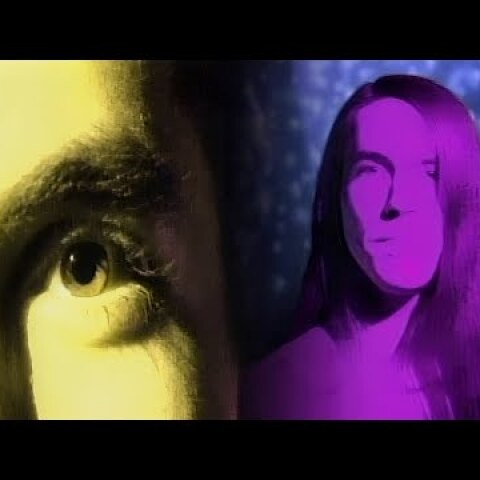 Red Hot Chili Peppers - Under The Bridge [Video]