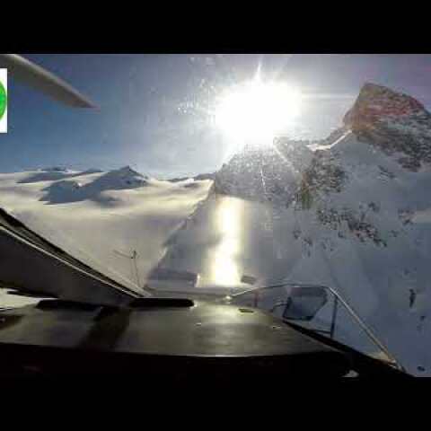 Il video dello scontro tra aereo ed elicottero in val d'Aosta