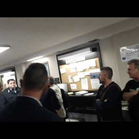 Ένταση κατά Κοντονή για πλειστηριασμούς