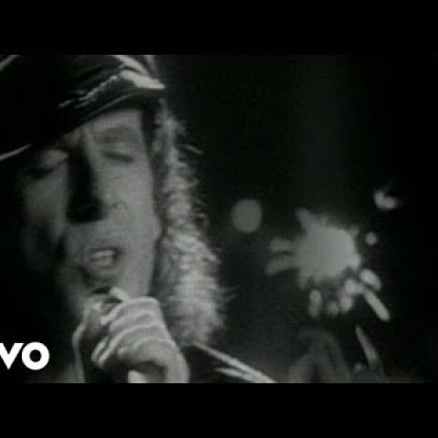Scorpions - Wind Of Change (Official Music Video)