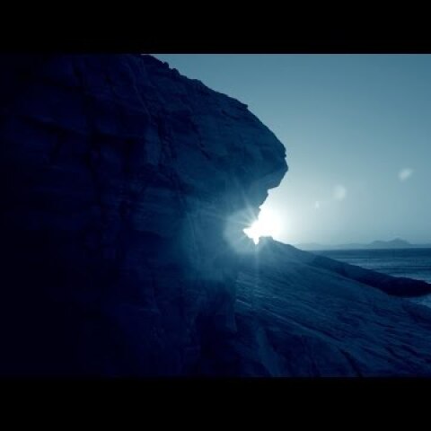 Blue Serum, The Lentisk gum from Ikaria in Greece at the heart of the formula – CHANEL Skincare