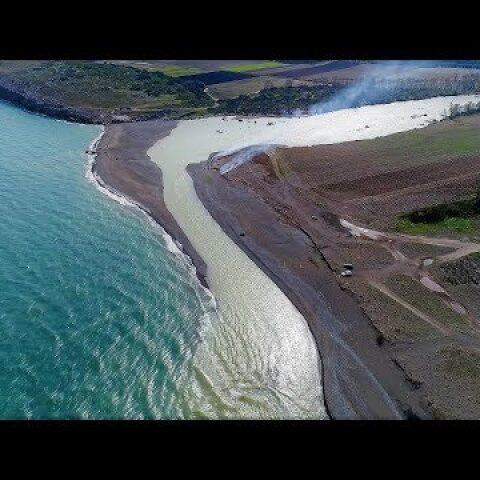 Η αιμοσταγής φυλή των Αρχαίων Ελλήνων που ξύριζαν τα κεφάλια τους και άφηναν αλογοουρές