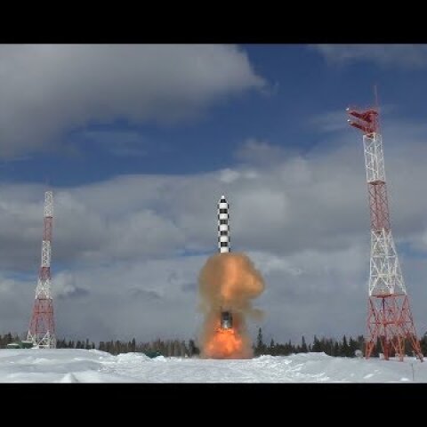 Испытания МБР тяжёлого класса «Сармат» на космодроме «Плесецк»
