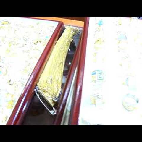 Καρέ - καρέ η κλοπή σε κοσμηματοπωλείο μέρα μεσημέρι