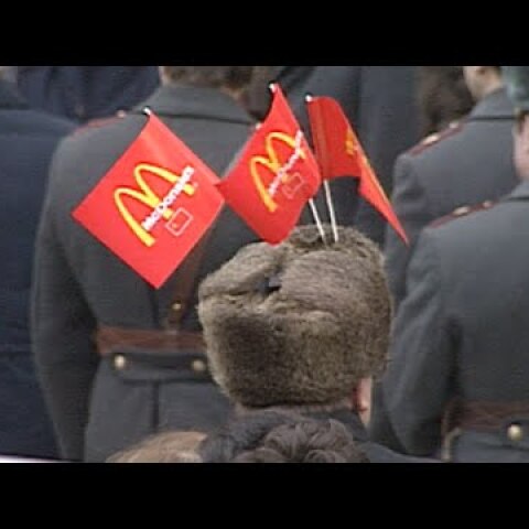 1990: First McDonald's opens in Moscow