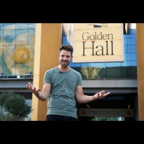 To City Vibes στον υπαίθριο κήπο του Golden Hall με τις πιο funky καντίνες