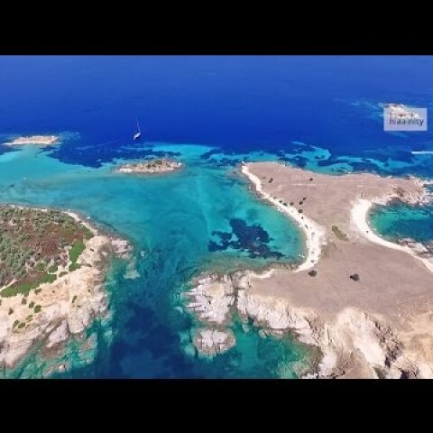 Η "Γαλάζια Λίμνη"της Χαλκιδικής| Δρένια ή Γαϊδουρονήσια | Chalkidiki Blue Lagoon Drone Greece