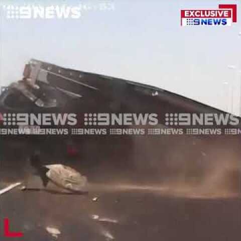 Final Destination Melbourne. overhead freeway sign fell crushing a passing driver's car