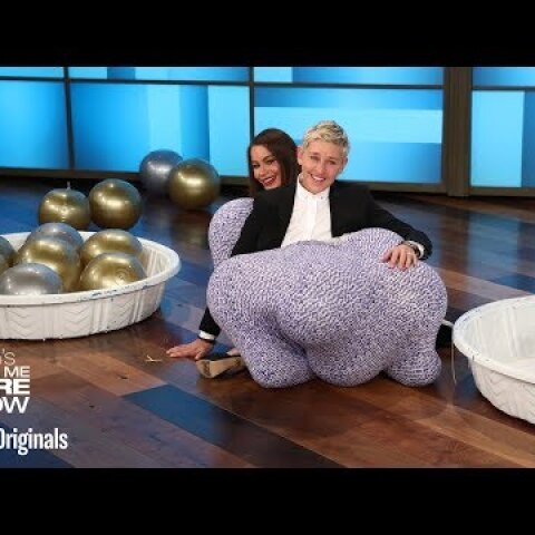 Sofía Vergara and Ellen Play ‘Stuff Your Granny Panties’