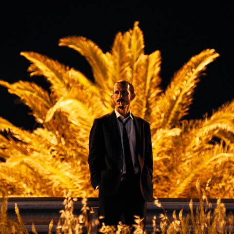 Θεόδωρος Βρανάς: Absorbed, Μια φωτογραφική έκθεση εμπνευσμένη από την εποχή των socialmedia