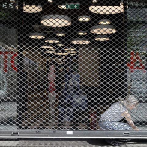 Καταστήματα