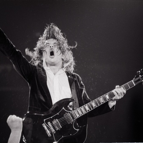 Ο κιθαρίστας των AC/DC, Angus Young