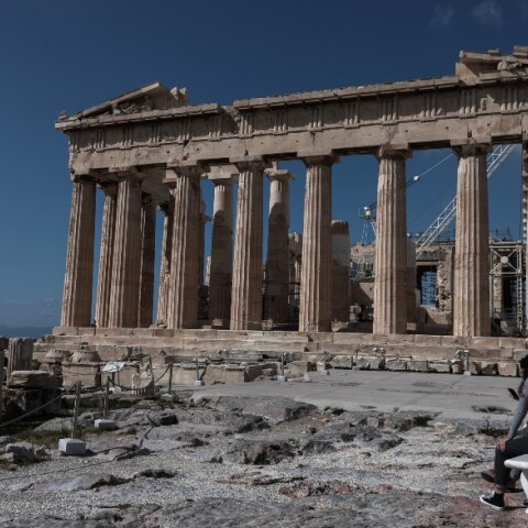 Η Ακρόπολη κατά την πρώτη ημέρα της επαναλειτουργίας των αρχαιολογικών χώρων