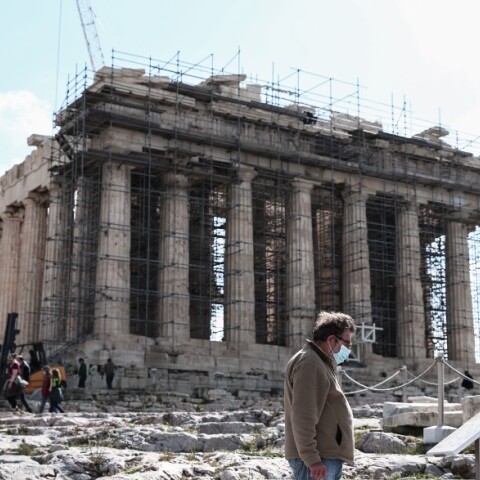 Η Ακρόπολη κατά την πρώτη ημέρα της επαναλειτουργίας των αρχαιολογικών χώρων