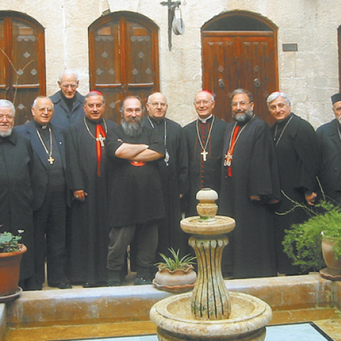 Αιδώς αχρείοι