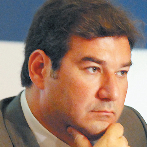 Nίκος Kαραχάλιος