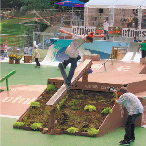 Niels Van Der (B/S NOSEBLUNT)