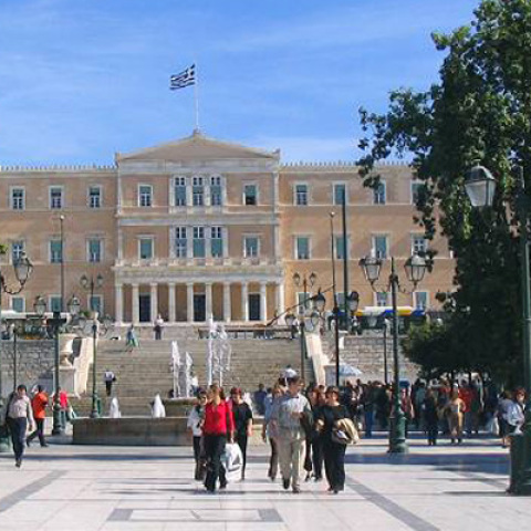 Πολιτική 198