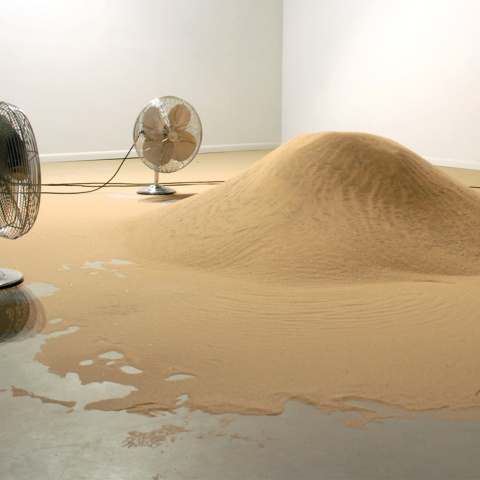 Alice Aycock, “Sand Fans”, 1970-2010. Από την έκθεση «Ανεύρετοι νήσοι».