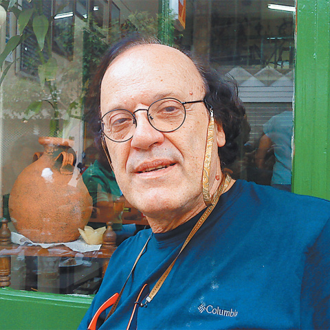 Τάσος Γουδέλης