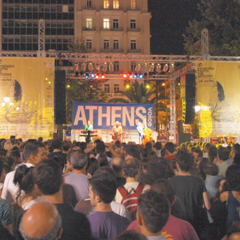 Burger Project, από εμφανίσεις τους στη σκηνή της Athens voice