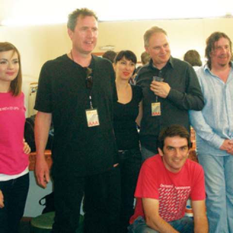 Ένα τραγούδι για το νέο άλμπουμ των OMD